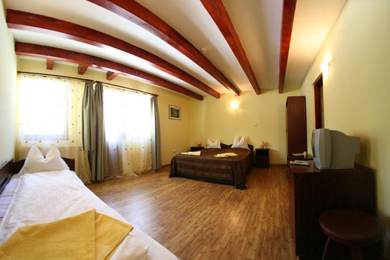 Vila Gal Lacul Roșu Exterior foto